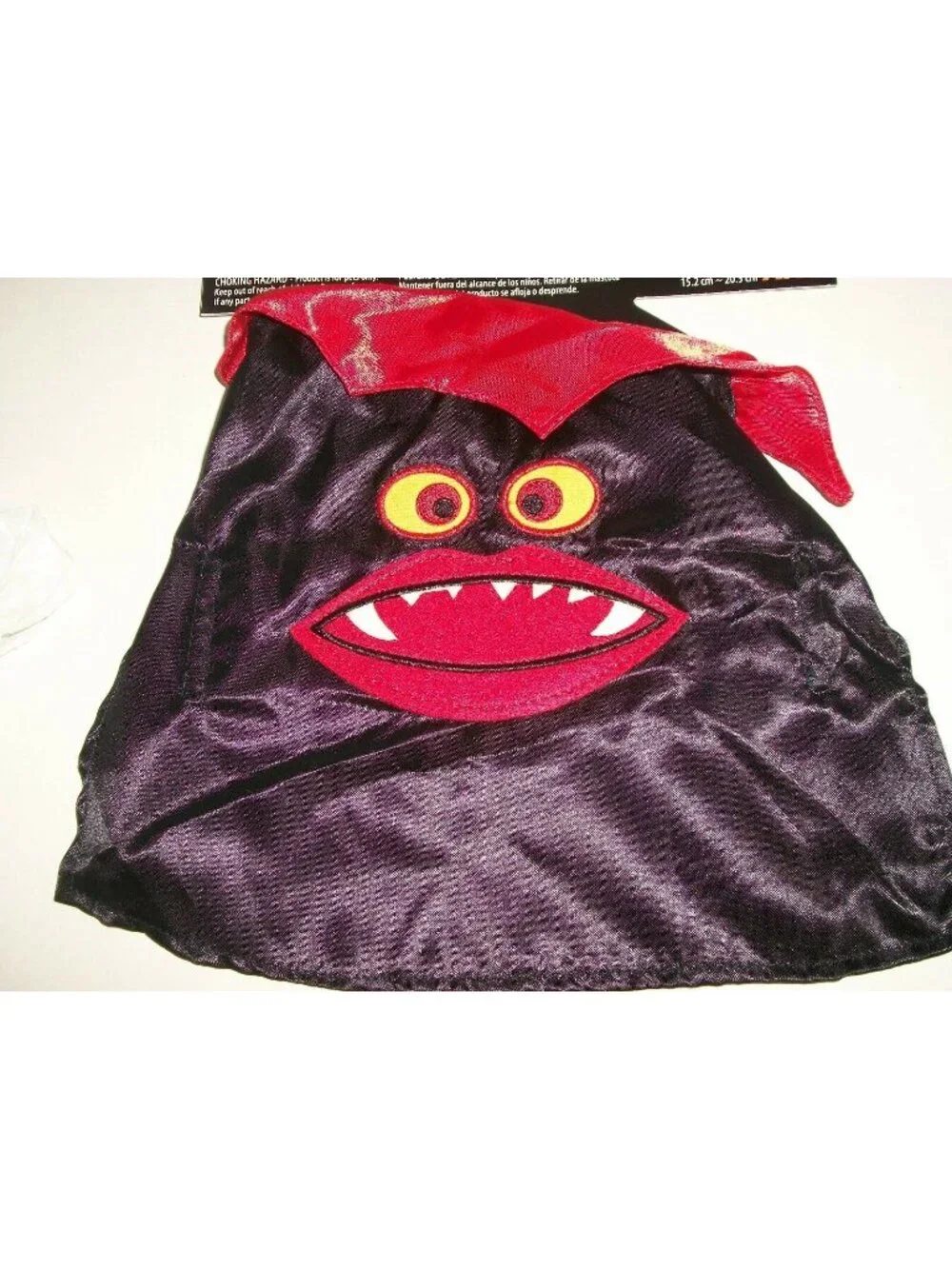 Dog Vampire Satin Cape Pet Halloween Costume Black Red Fangs Size XS 9